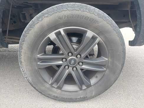 Used 2013 Ford F150 Limited image 10