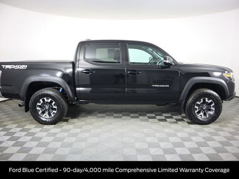 Used 2023 Toyota Tacoma TRD Off-Road AWD/4WD image 2