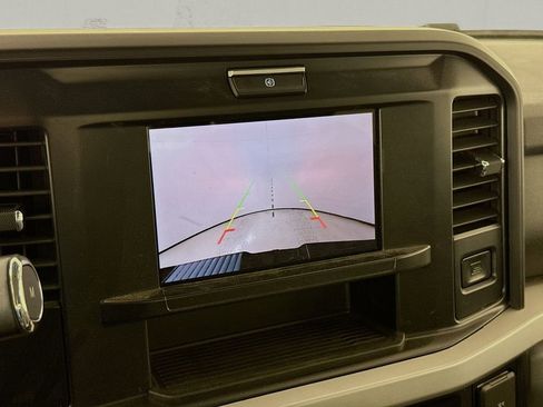 Used 2025 Ford F350 XLT image 13