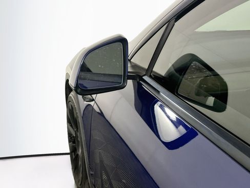 Used 2024 Tesla Model Y Long Range AWD/4WD image 15