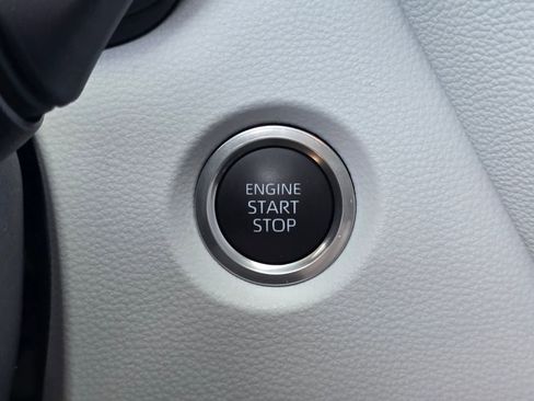 Used 2025 Toyota Corolla SE FWD image 17