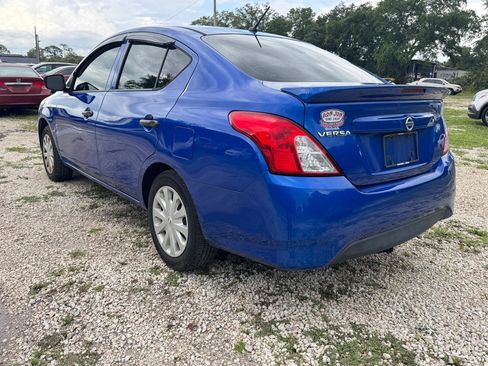 Used 2017 Nissan Versa S Plus FWD image 2