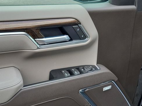 New 2025 Chevrolet Silverado 1500 LT Trail Boss w/ Dark Appearance Package image 22