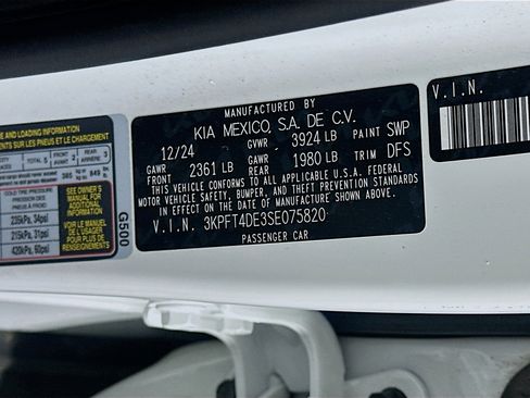 Used 2025 Kia K4 FWD image 12