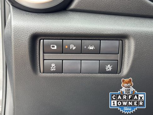 Used 2025 Nissan Versa S w/ Trunk Package FWD image 33
