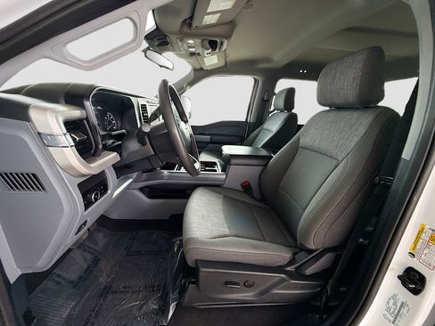 Used 2024 Ford F250 XLT image 20