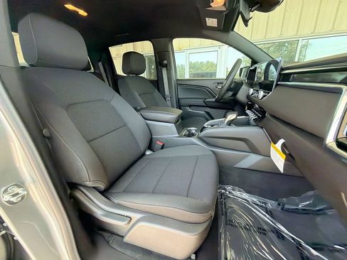 New 2026 GMC Canyon Elevation w/ Technology Package RWD image 11