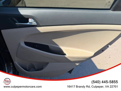 Used 2019 Hyundai Tucson SE image 13