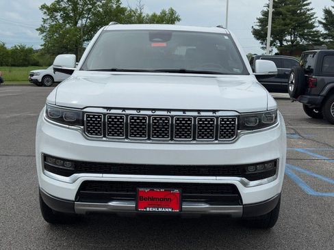Used 2022 Jeep Grand Wagoneer Series I w/ Flexible Seating Group AWD/4WD image 12