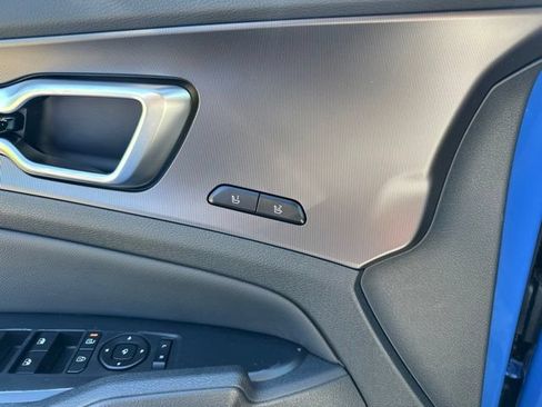 New 2026 Kia Sportage SX AWD/4WD image 28
