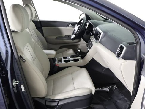 Used 2022 Kia Sportage LX w/ LX AWD Value Edition Package image 28