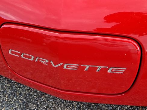 Used 2002 Chevrolet Corvette Coupe w/ Preferred Equipment Group2 RWD image 11