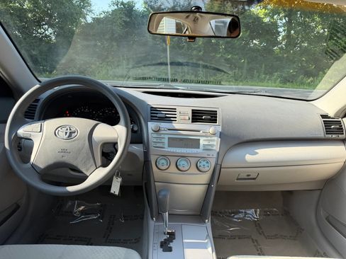 Used 2007 Toyota Camry LE FWD image 23