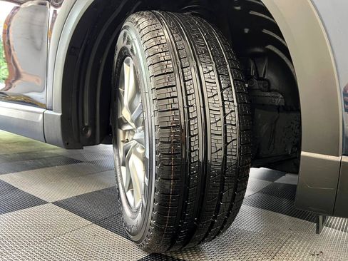 Used 2019 MAZDA CX-9 Touring w/ Touring Premium Package image 33