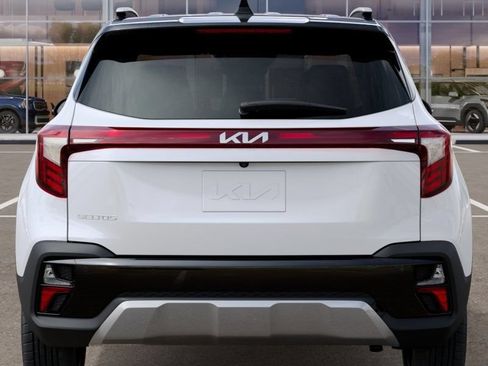 Certified 2026 Kia Seltos S FWD image 15