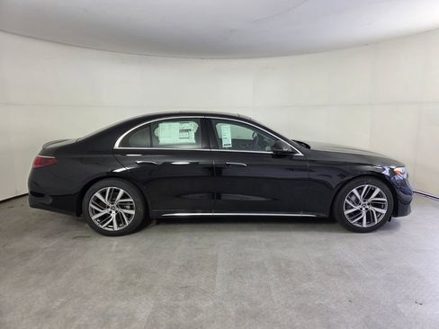 New 2025 Mercedes-Benz E 350 Sedan image 3