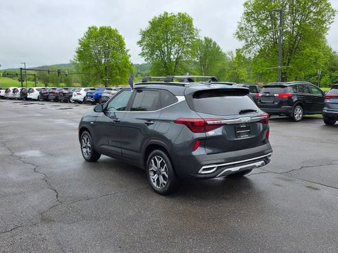 Certified 2023 Kia Seltos EX AWD/4WD image 6