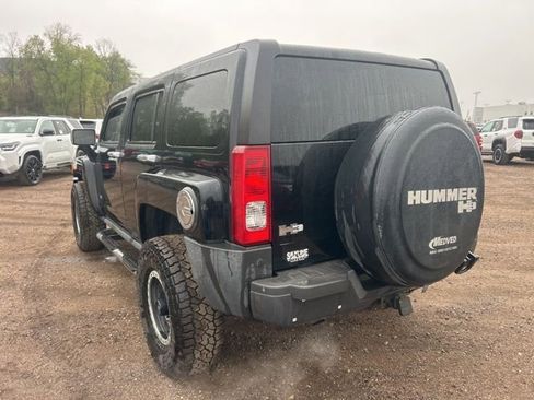 Used 2007 HUMMER H3 Luxury AWD/4WD image 3