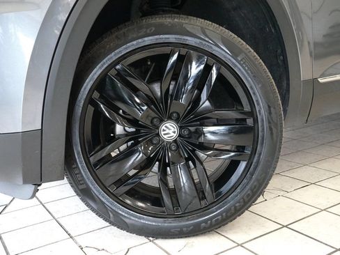 Used 2018 Volkswagen Atlas SEL AWD/4WD image 54