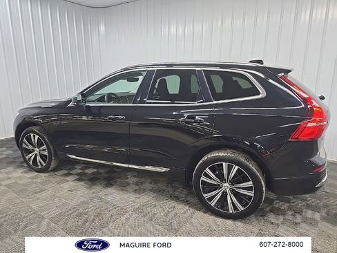 Used 2023 Volvo XC60 B5 Plus w/ Climate Package AWD/4WD image 5