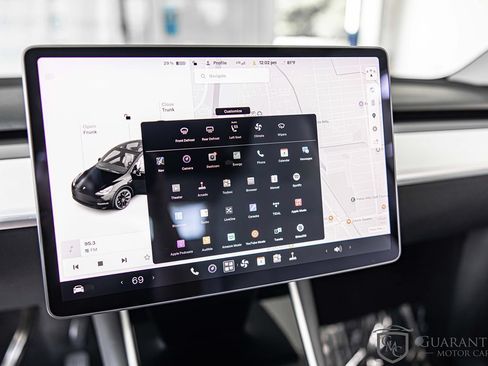 Used 2021 Tesla Model Y Long Range AWD/4WD image 28