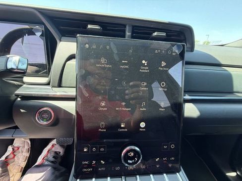 New 2026 GMC Terrain AT4 AWD/4WD image 14