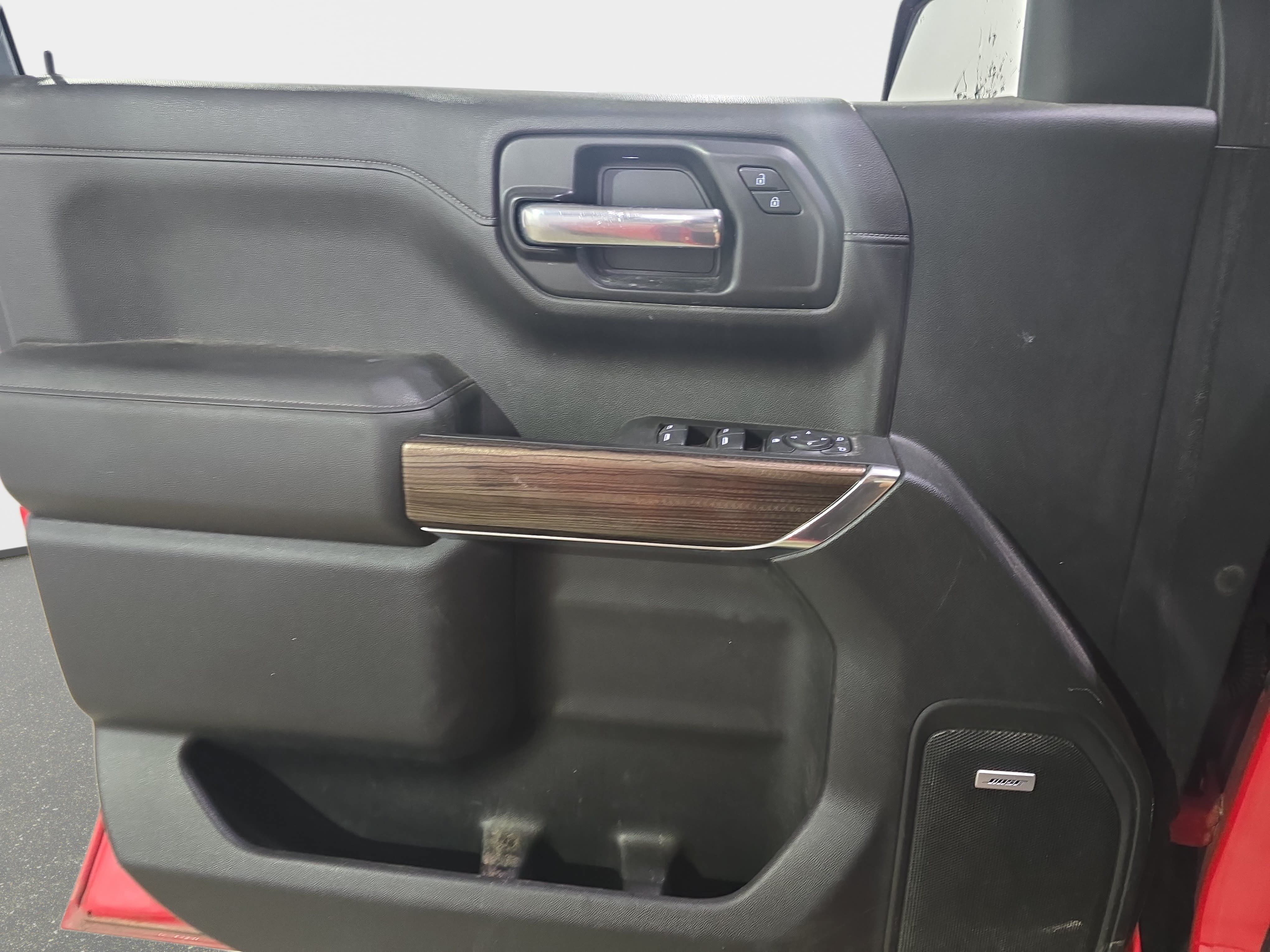 Used 2021 Chevrolet Silverado 1500 LT Trail Boss w/ Convenience Package II AWD/4WD image 24