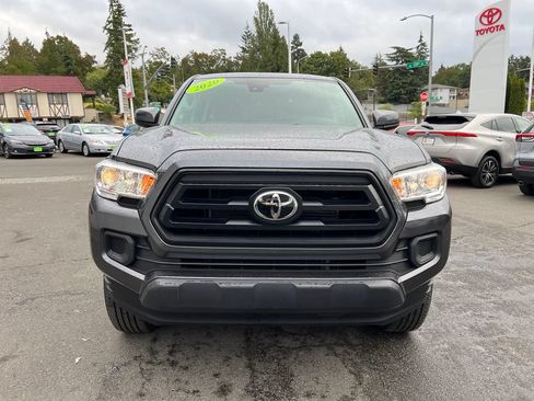 Used 2020 Toyota Tacoma SR AWD/4WD image 2