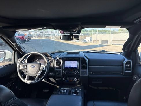 Used 2021 Ford Expedition XLT AWD/4WD image 10