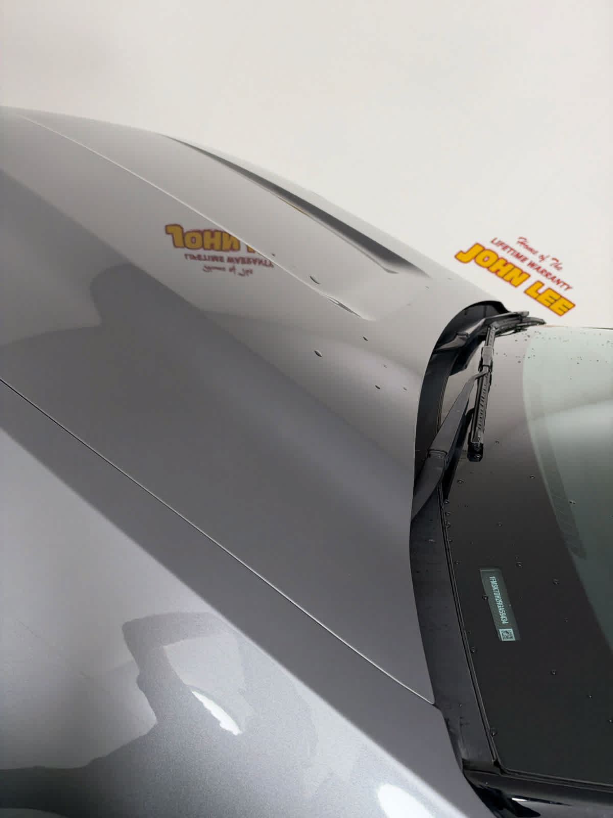 Used 2024 Ford Explorer XLT RWD image 11