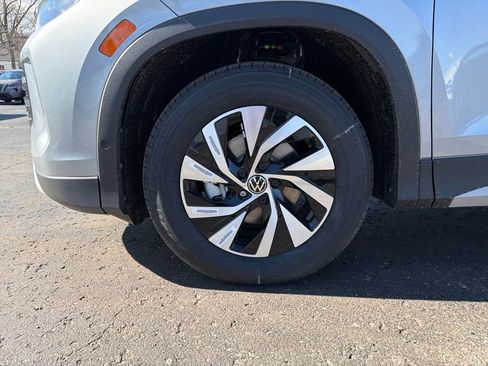 New 2026 Volkswagen Tiguan S FWD image 29