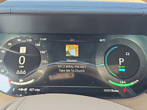 New 2026 Land Rover Range Rover SE image 19