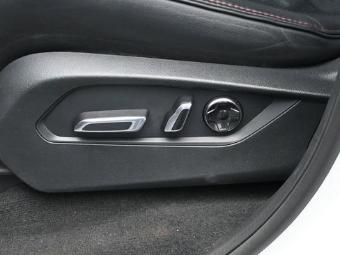 Used 2023 Acura MDX A-Spec image 11