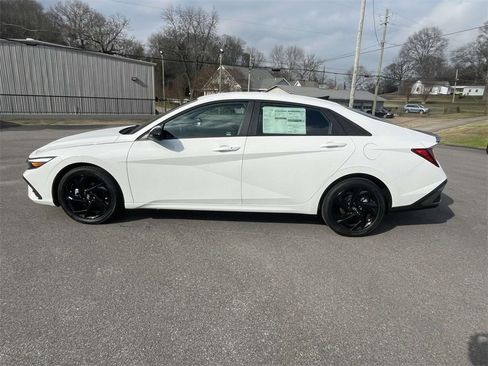 New 2026 Hyundai Elantra Sport image 2