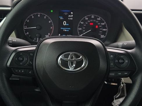 Used 2025 Toyota Corolla LE FWD image 25