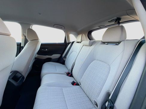 Used 2024 Honda HR-V LX image 19