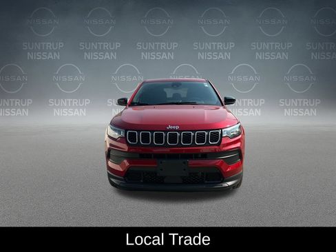 Used 2025 Jeep Compass Sport AWD/4WD image 6