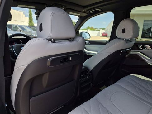 New 2026 BMW X5 sDrive40i w/ Premium Package RWD image 18