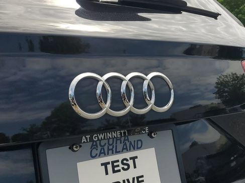 Used 2018 Audi Q7 3.0T Premium Plus AWD/4WD image 9