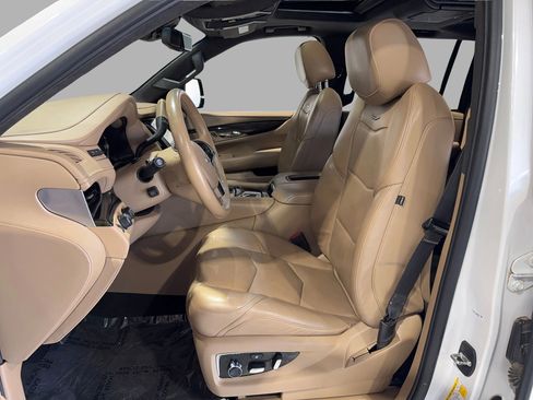Used 2020 Cadillac Escalade ESV Platinum image 14