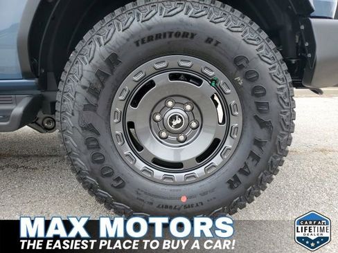 New 2025 Ford Bronco Outer Banks w/ Sasquatch Package image 14