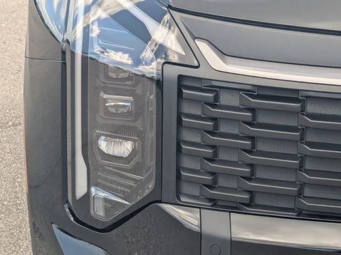 New 2026 Kia Sportage LX FWD image 8