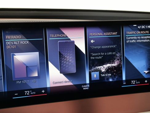 Used 2023 BMW iX xDrive50 w/ Premium Package image 51