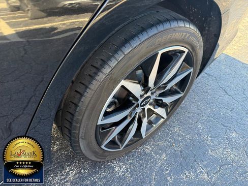 Used 2022 Chevrolet Malibu RS image 19