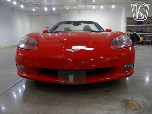 Used 2006 Chevrolet Corvette Convertible w/ Preferred Equipment Group image 25