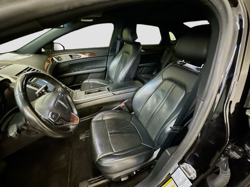 Used 2019 Lincoln MKZ Reserve image 13