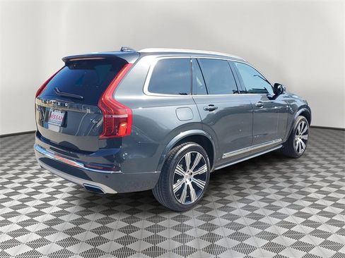 Used 2021 Volvo XC90 T6 Inscription image 2