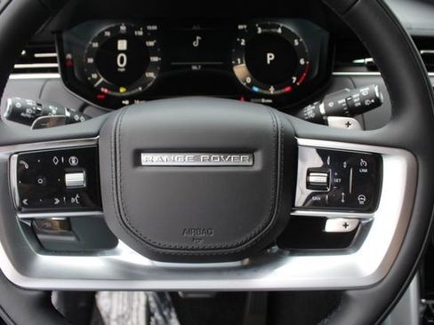 New 2025 Land Rover Range Rover SE image 14