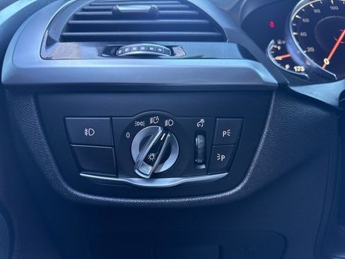 Used 2018 BMW X3 M40i image 13