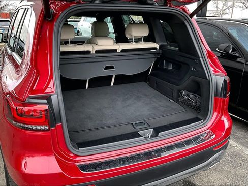 Used 2022 Mercedes-Benz GLB 250 image 38